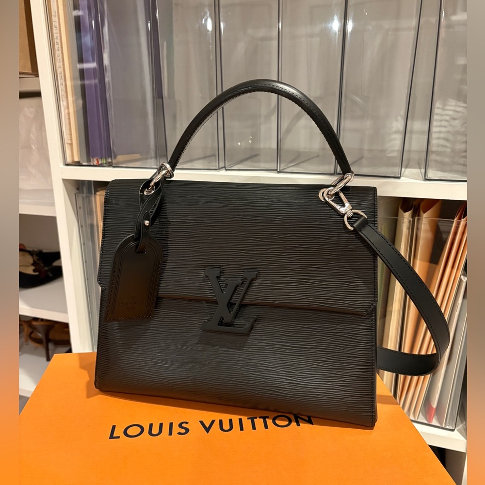 Louis Vuitton MM Grenelle never used